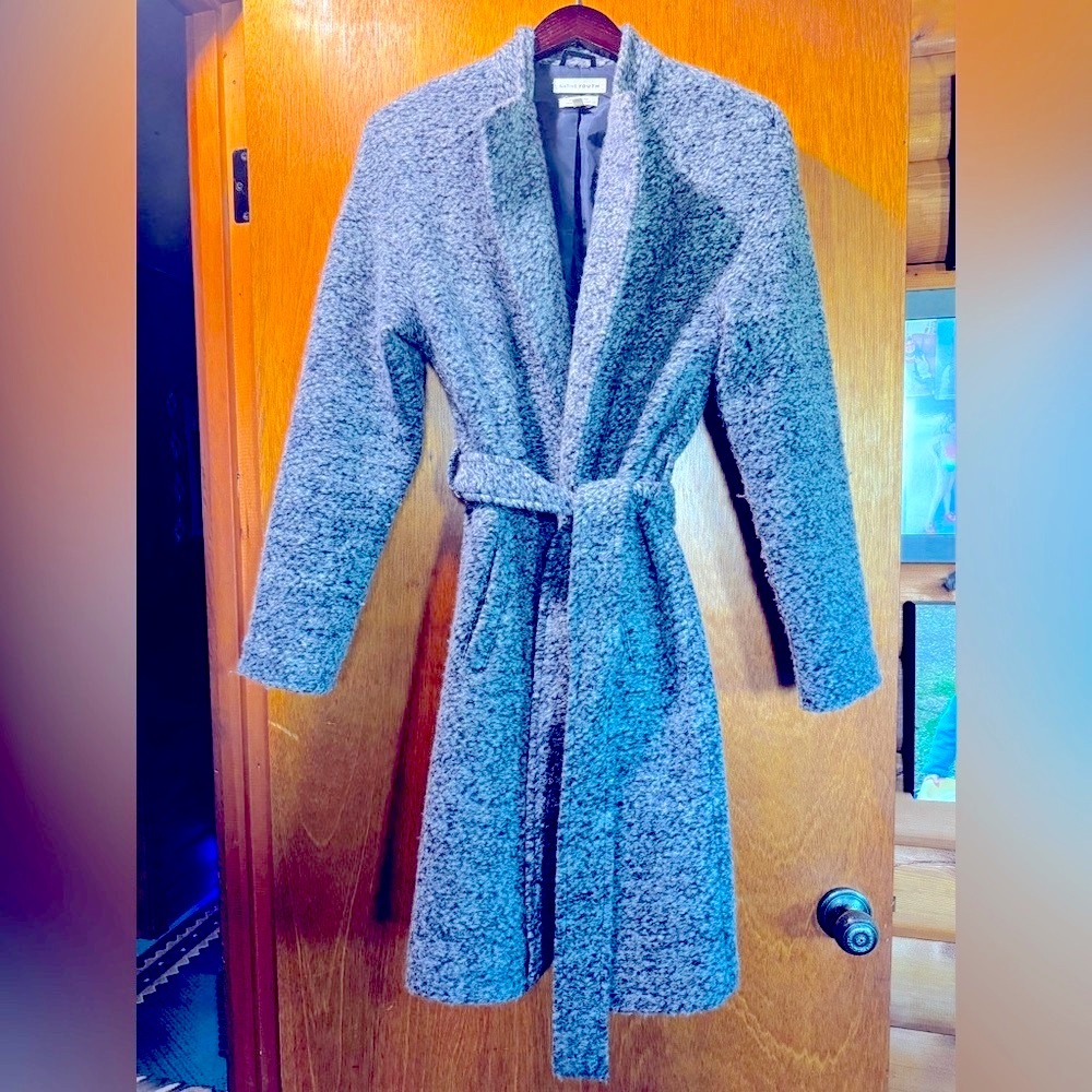 NWOT NATIVE YOUTH Gray Belted Wrap Teddy Coat Jacket
